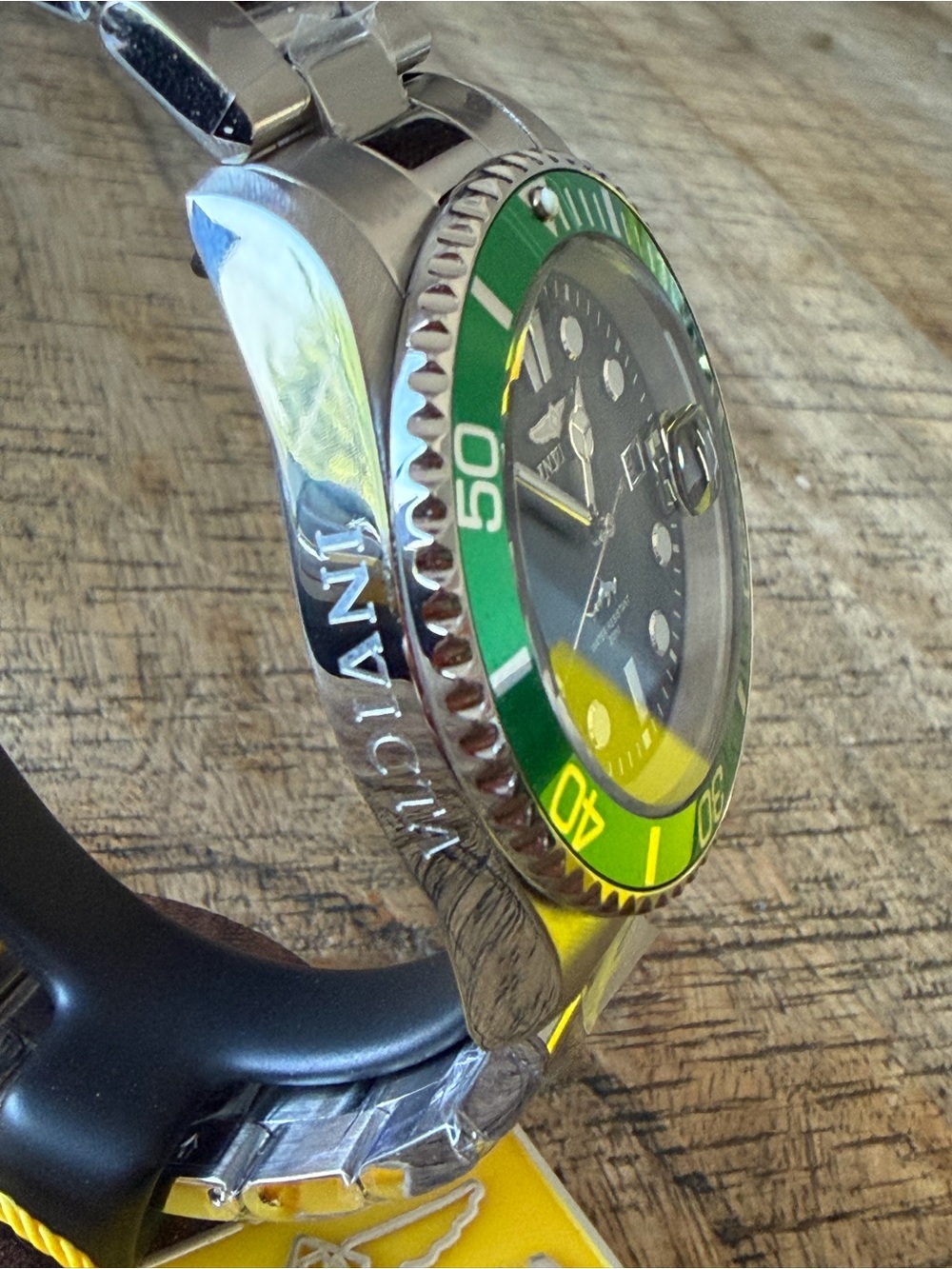 NEW Invicta Pro Diver Isobar Green Bezel Stainless Steel Watch 42mm 200M WR NIB - Picture 4 of 8